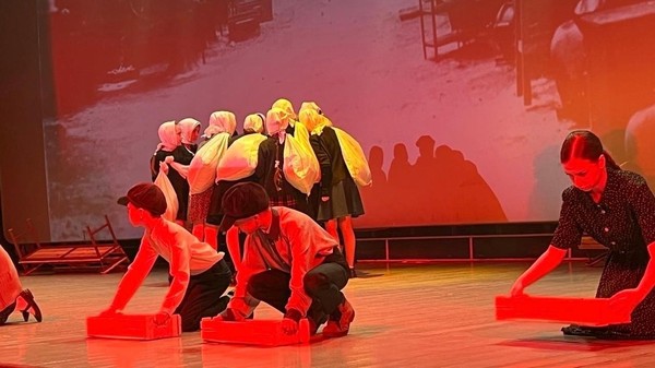 Спектакль «Эхо победной весны»