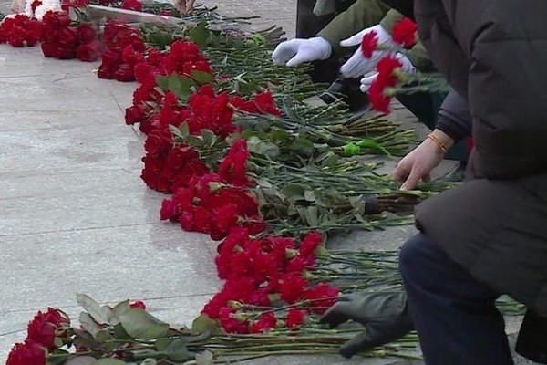 Диалог «Герои уходят в бессмертие»