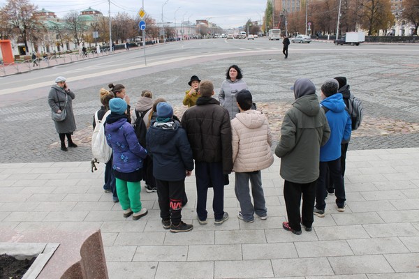 Пешеходная прогулка «Русская земля – Отечество героев»