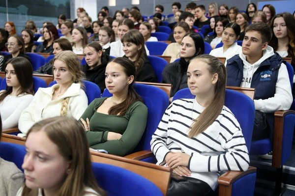 Урок мужества в День героев Отечества