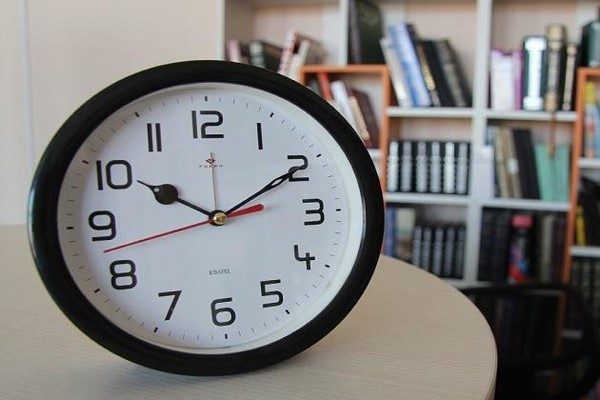 «Час истории» в честь 100-летия Героев-земляков в главной библиотеке Хакасии