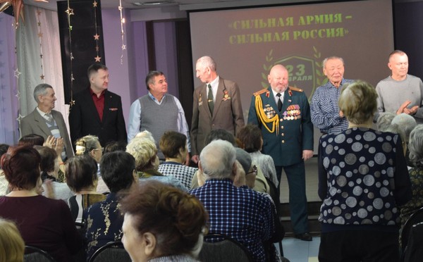 Концертная программа «Подвиг героев в сердцах поколений» к Дню Героев Отечества