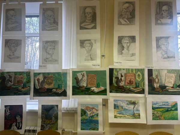 Выставка «Герои Отечества»