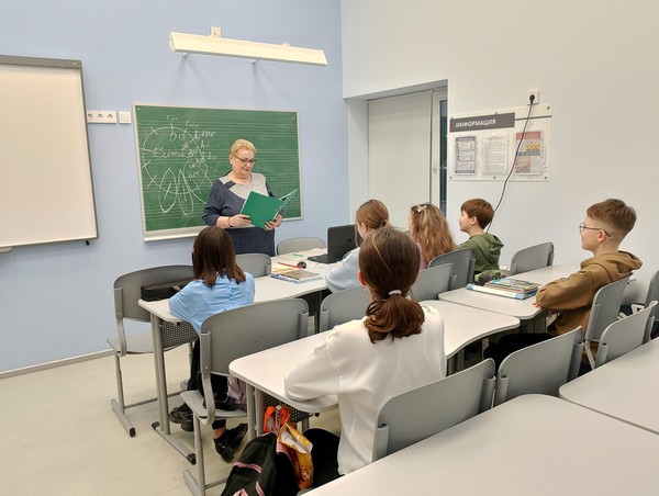 Лекция «Физик и лирик»