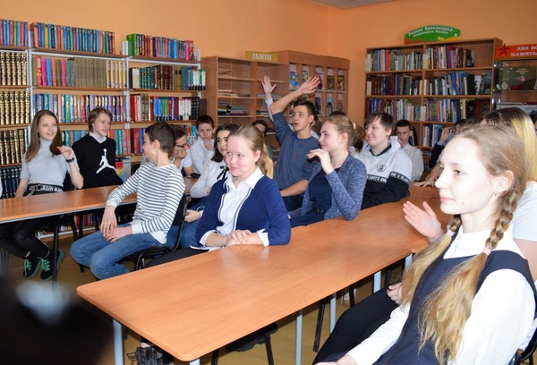 Урок мужества «Мы славим вас, Отечества сыны!»