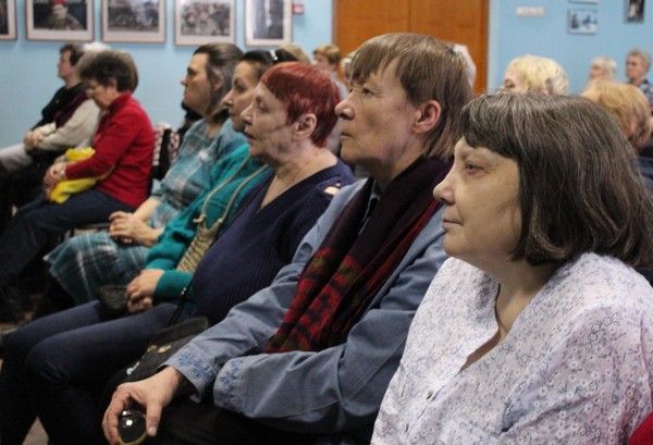 Ретро-видеосалон «Забыть невозможно». Фильм «Снегурочку вызывали?»