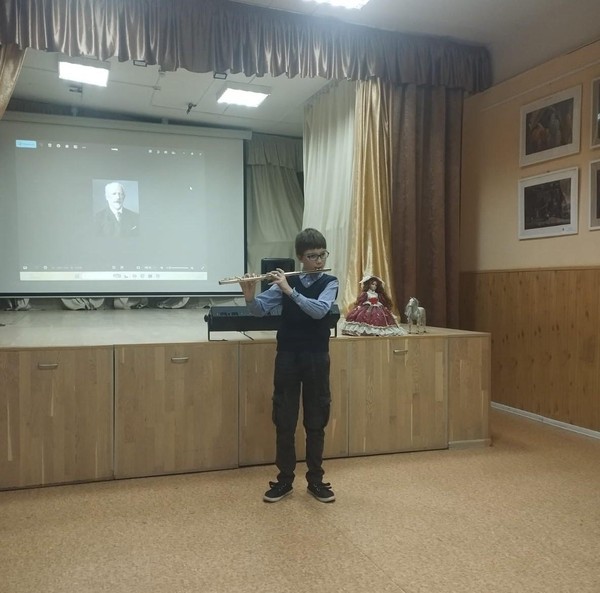 ПО СТРАНИЦАМ «ДЕТСКОГО АЛЬБОМА»