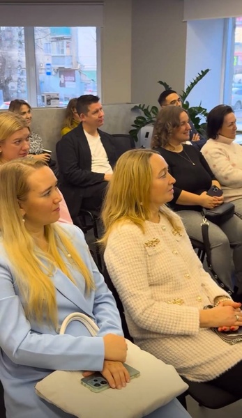 Как управлять продажами и маркетингом в 2026 году?