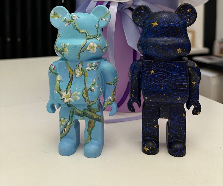 Мастер-класс по росписи культовых мишек Bearbrick