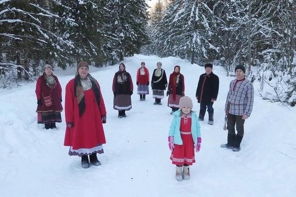 Творческая встреча с народным фольклорным ансамблем «Родня»