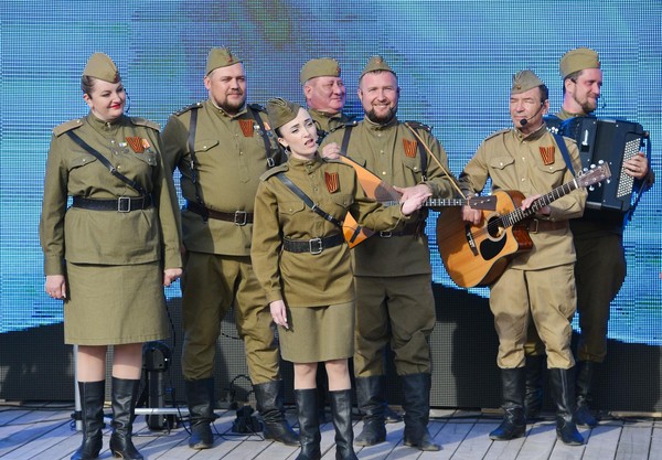 Городской фестиваль патриотической песни «И только за нами Победа!»