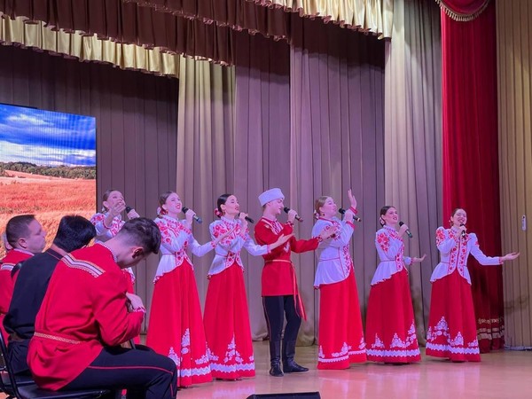 Концерт «Звени и пой, златая Русь»