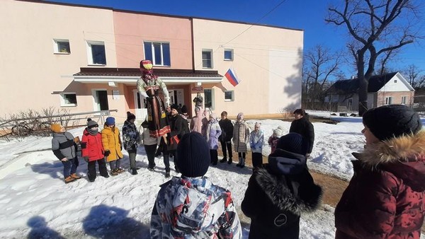 Фольклорный праздник «Расступись народ, Масленица идет!»