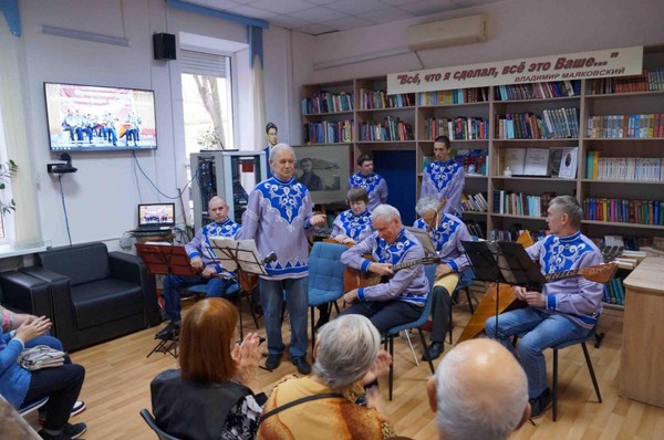 Юбилейный микс «Завораживающие звуки народных инструментов»