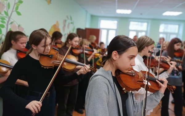 «В гостях у скрипки»