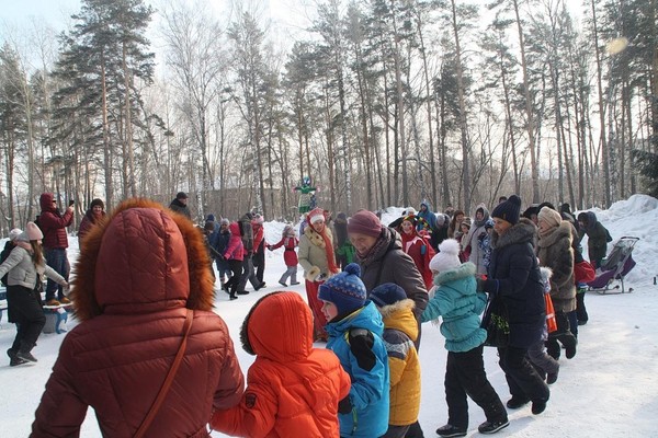 Праздник «С Масленицей»