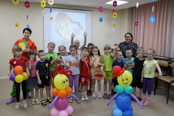 Праздник «А у нас сегодня юбилей!»