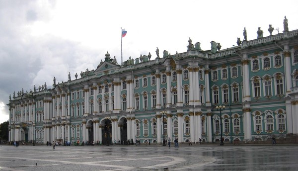 Интерактивный урок «Петербург: от мечты до величия»