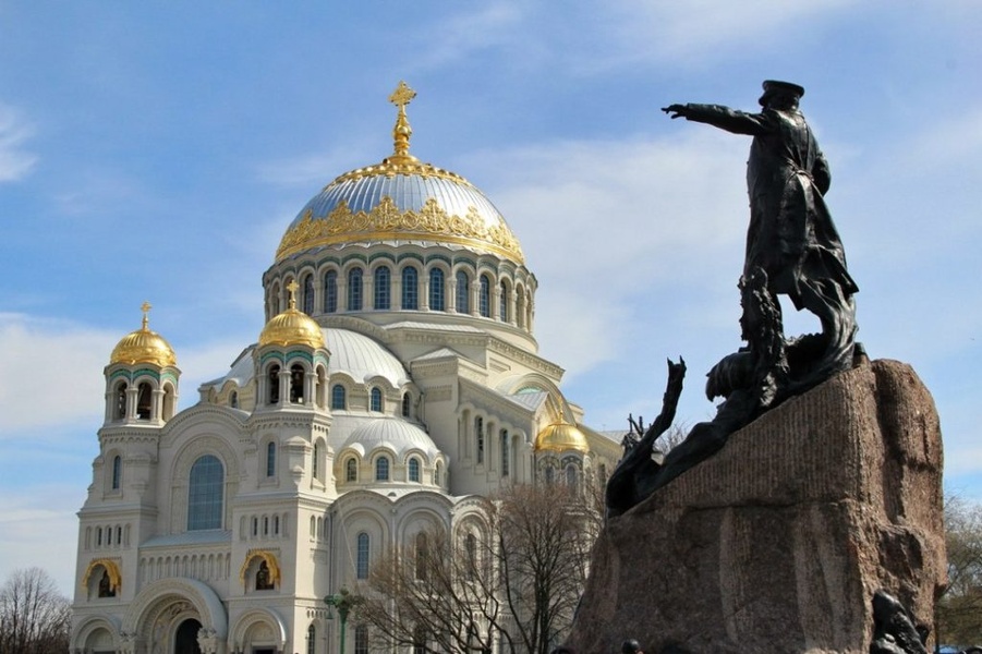Кронштадт. Остров фортов, корабли и секретная Лаборатория