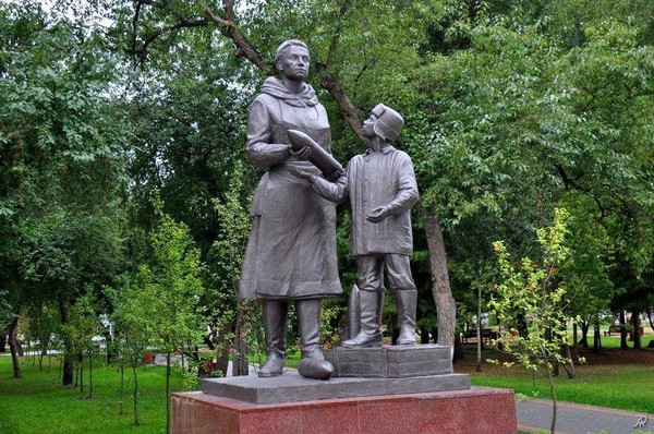 Литературно- музыкальная программа «Победа остаётся молодой»