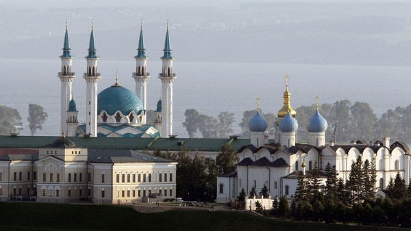 Круглый стол «Исламские и христианские этноконфессиональные традиции»