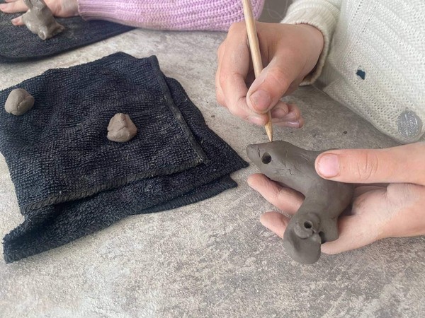 История создания игрушки из глины