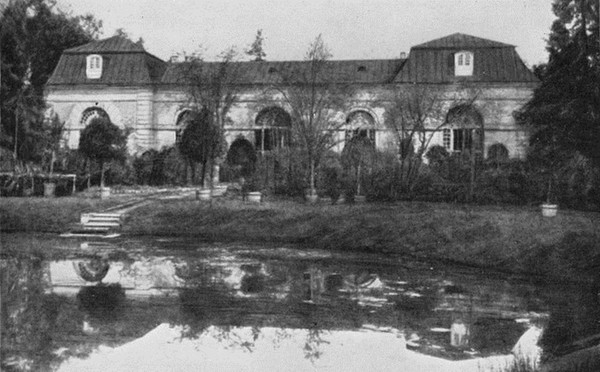Лекция «Дворцовые оранжереи в Гатчине»