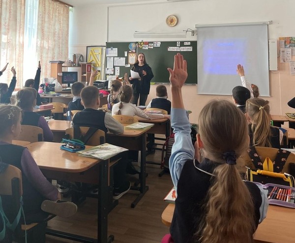 Беседа «Истории о добрых зверятах»