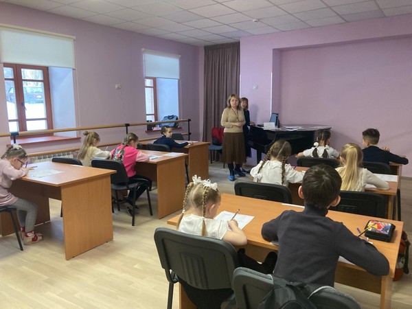 Образовательный час «Большой гений маленького Моцарта»