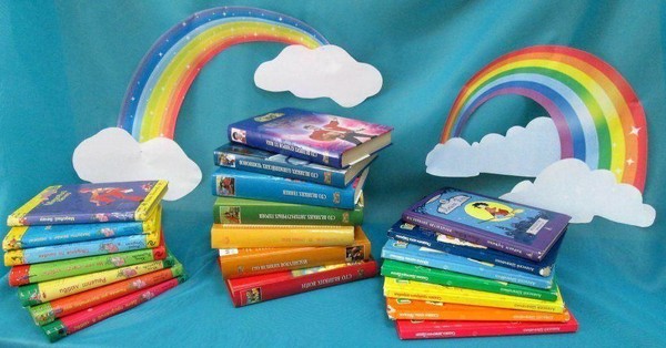 Игровая программа «Многоцветие книжной радуги»