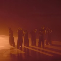 Не открывая глаз
