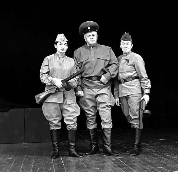 Спектакль «Непокоренная бурка»