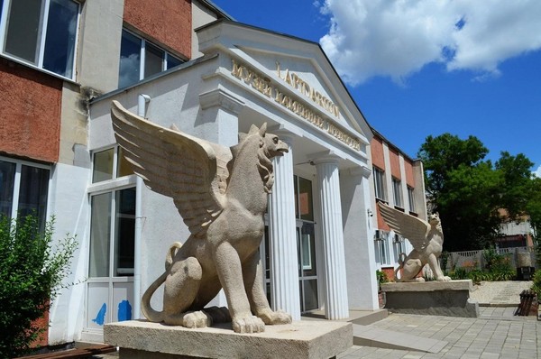 Пленэр «Крымские каникулы 2025»