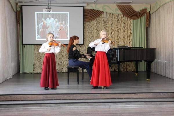 Концерт «Солисты и оркестр»