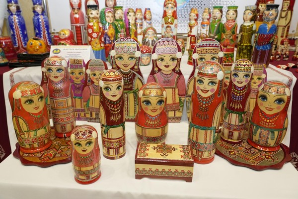Республиканская выставка «Расписные истории»