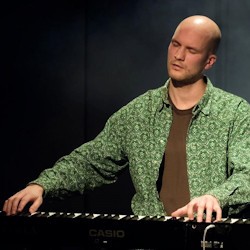 Obscurity: аудиальное путешествие