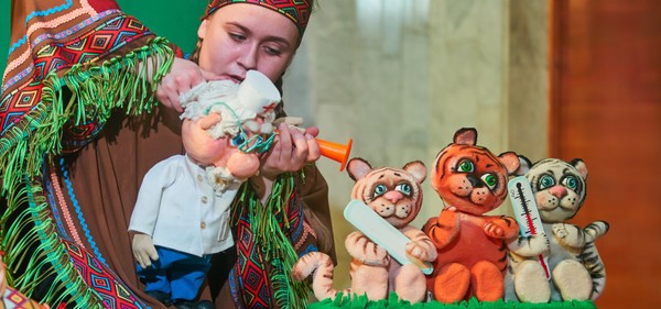 Детский спектакль «Айболит» и посещение выставки «Здравствуйте доктор»