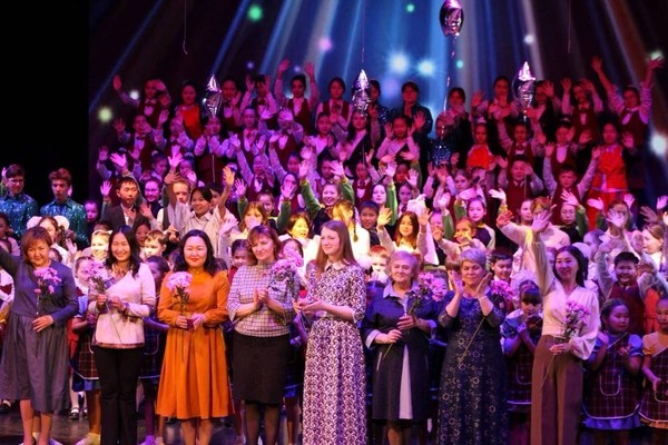 Концерт «По клавишам искусства, по струнам мастерства»