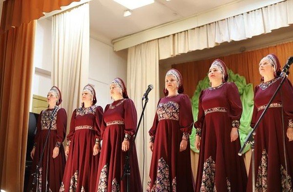 «Мы мир раскрасим голосами»–отчетный концерт