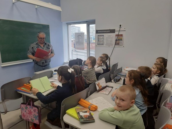 Классный час «Праздник весны и труда»