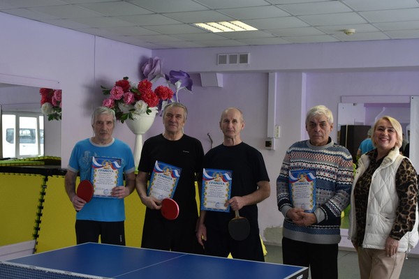 Соревнования среди участников проекта «Жизнелюб» – «Игра в настольный теннис»