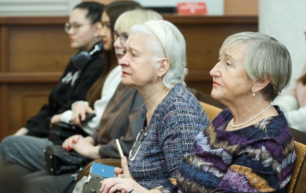 Презентация книги «Встречи и размышления»