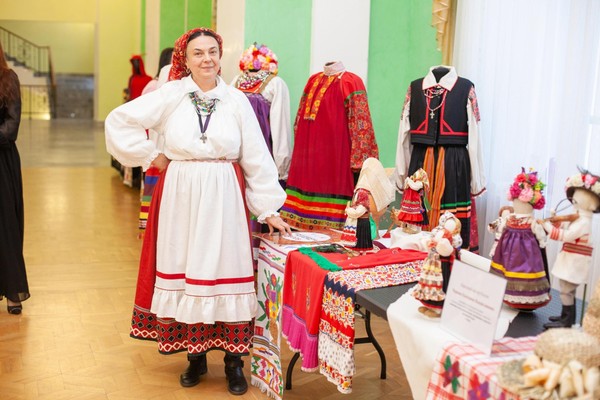 Мастер-класс по изучению и пошиву традиционного костюма Беловского района