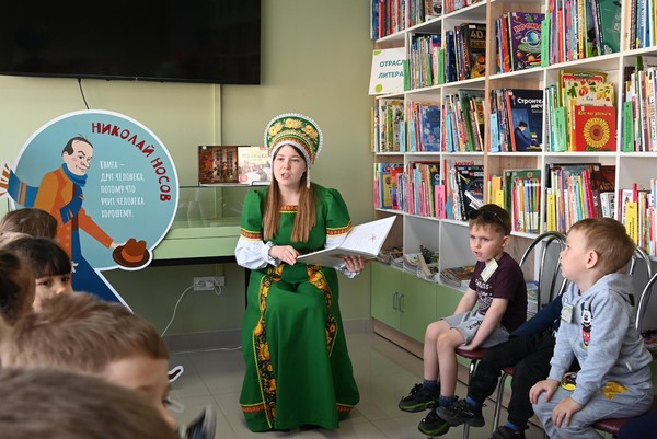 Программа «Свет разумения книжного»