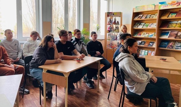 Кино – вечер «Патриотические фильмы: герои на экране»