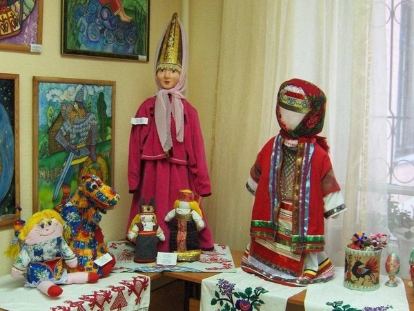 Выставка «Из истоков славянской культуры»