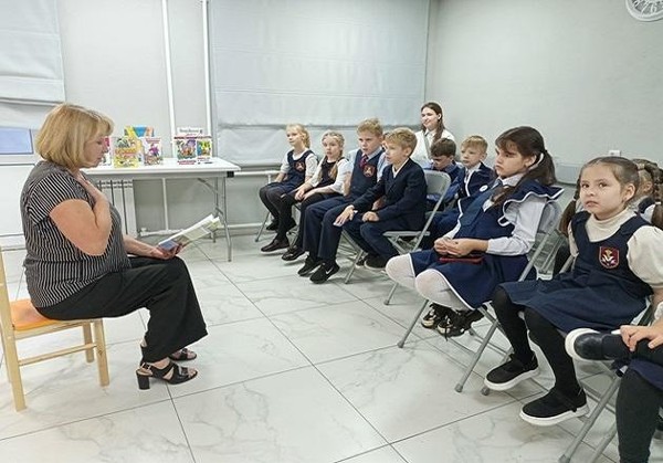 Конкурсно-игровая программа «В книжной стране»