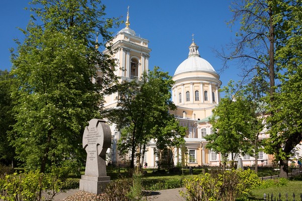 Александро-Невская Лавра — сердце Петербурга