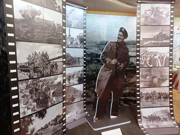 Выставка «Фотоархив войны и Победы»