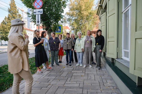 Пешеходная экскурсия «Алабин – садовод»